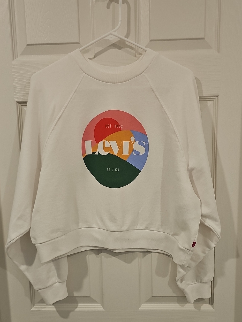 Levi's White L/S Graphic Cropped Sweatshirt Sweater